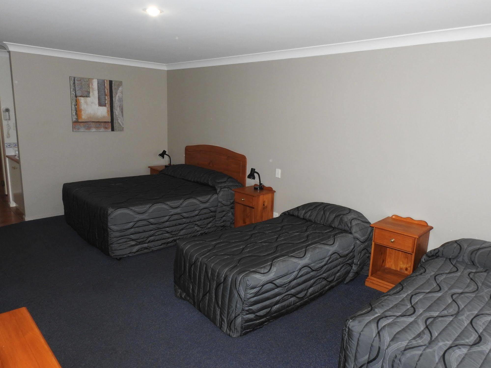 Asters On James Motor Inn Toowoomba Exteriör bild