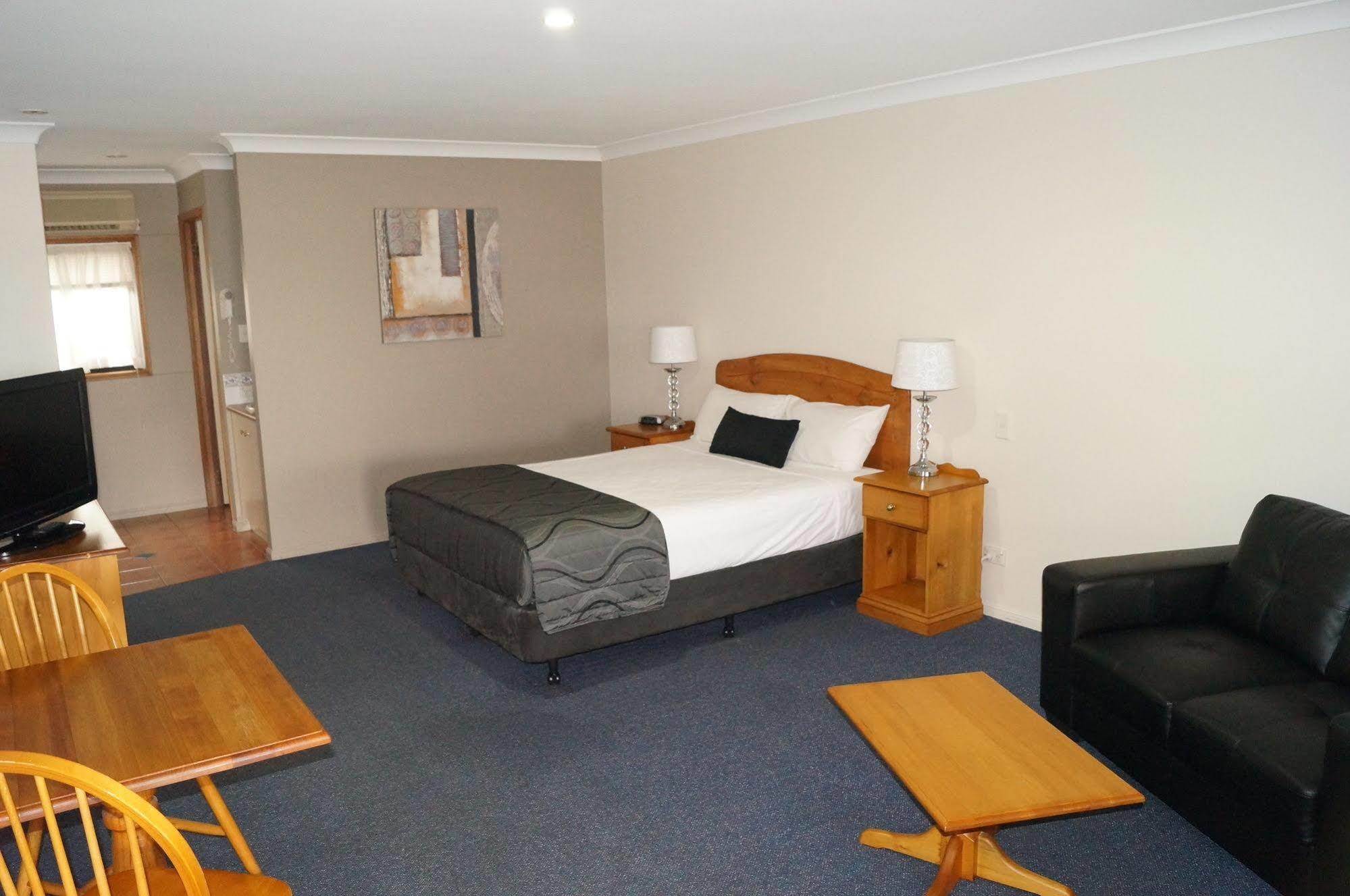Asters On James Motor Inn Toowoomba Exteriör bild